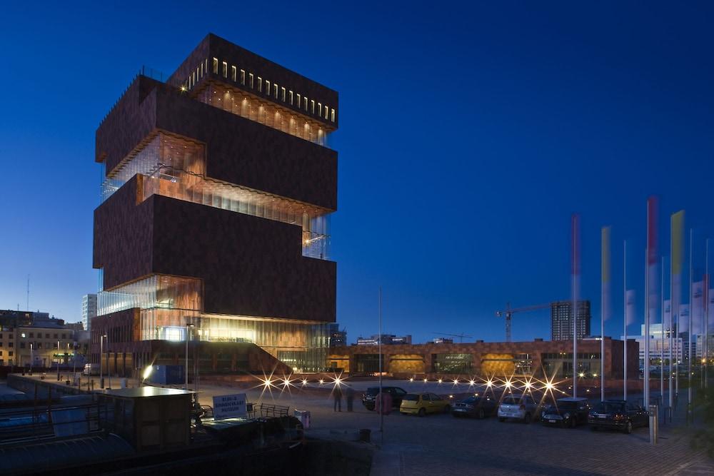 Hotel Docklands Antwerpen Ngoại thất bức ảnh