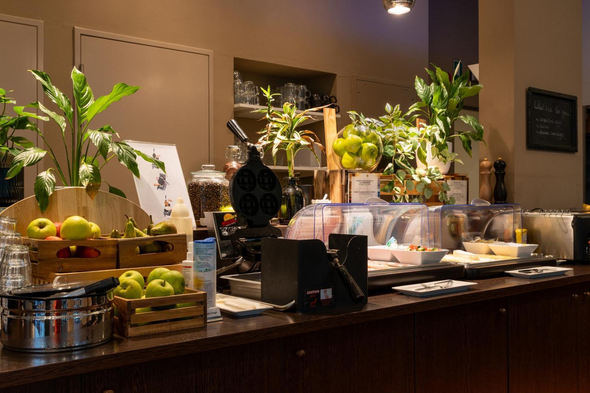 Hotel Docklands Antwerpen Ngoại thất bức ảnh